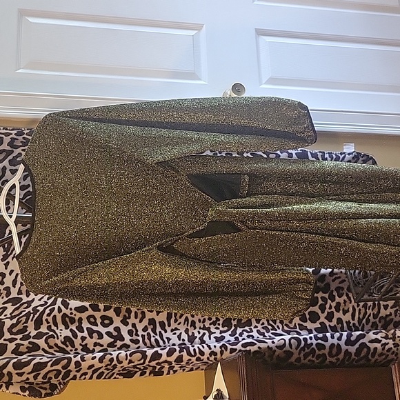 Bundle 5 items for $40 sale - Picture 7 of 7